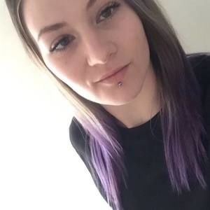 Meet your Posher, Kortney